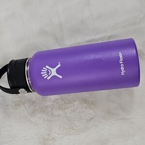 Hydro Flask 32oz Wide Mouth Acai Purple